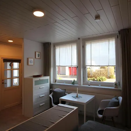 Strandnixe - De Luette An De Apartment *